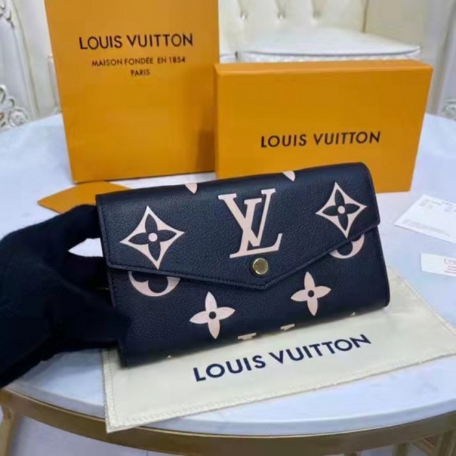 LOUIS VUITTON M80496 ポルトフォイユ・サラ